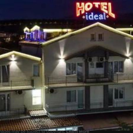 Hotel Garni Ideal Podgorica Kültér fotó