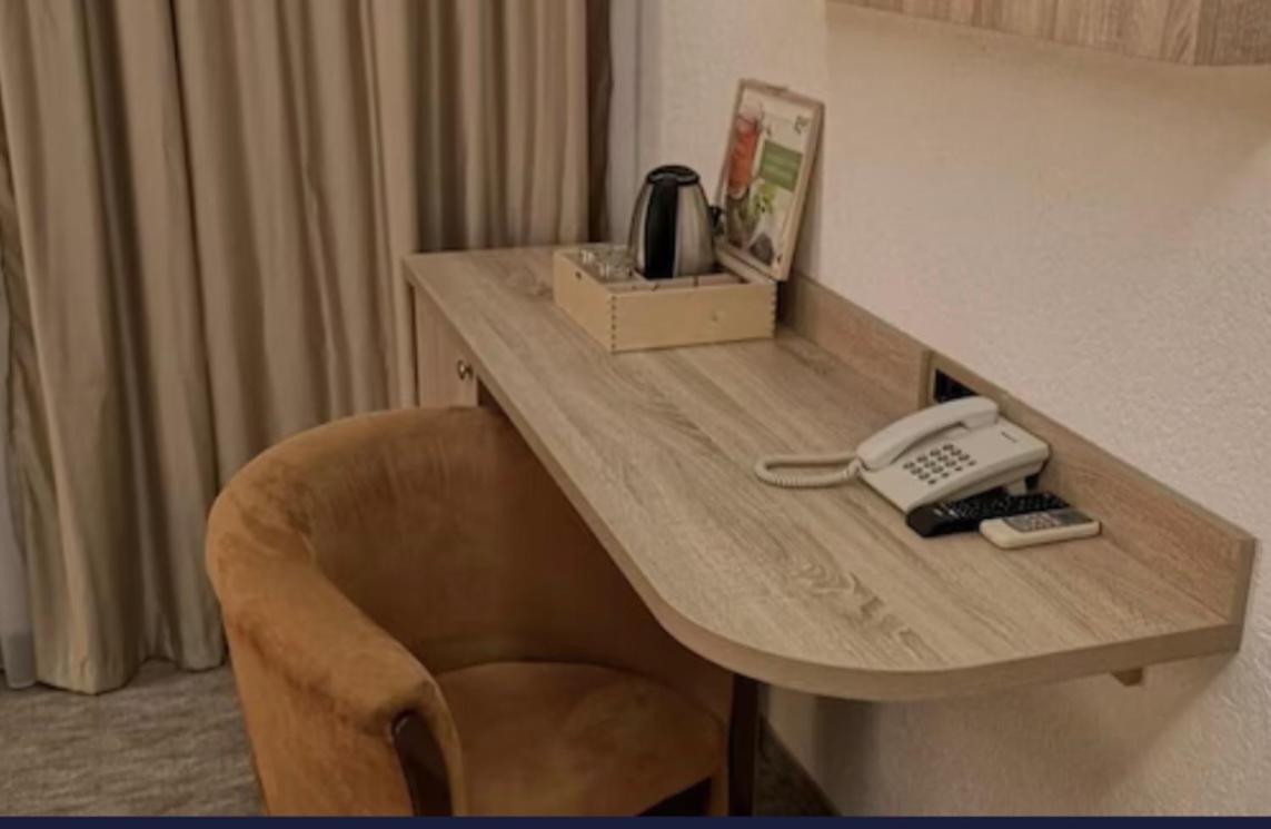Hotel Garni Ideal Podgorica Kültér fotó