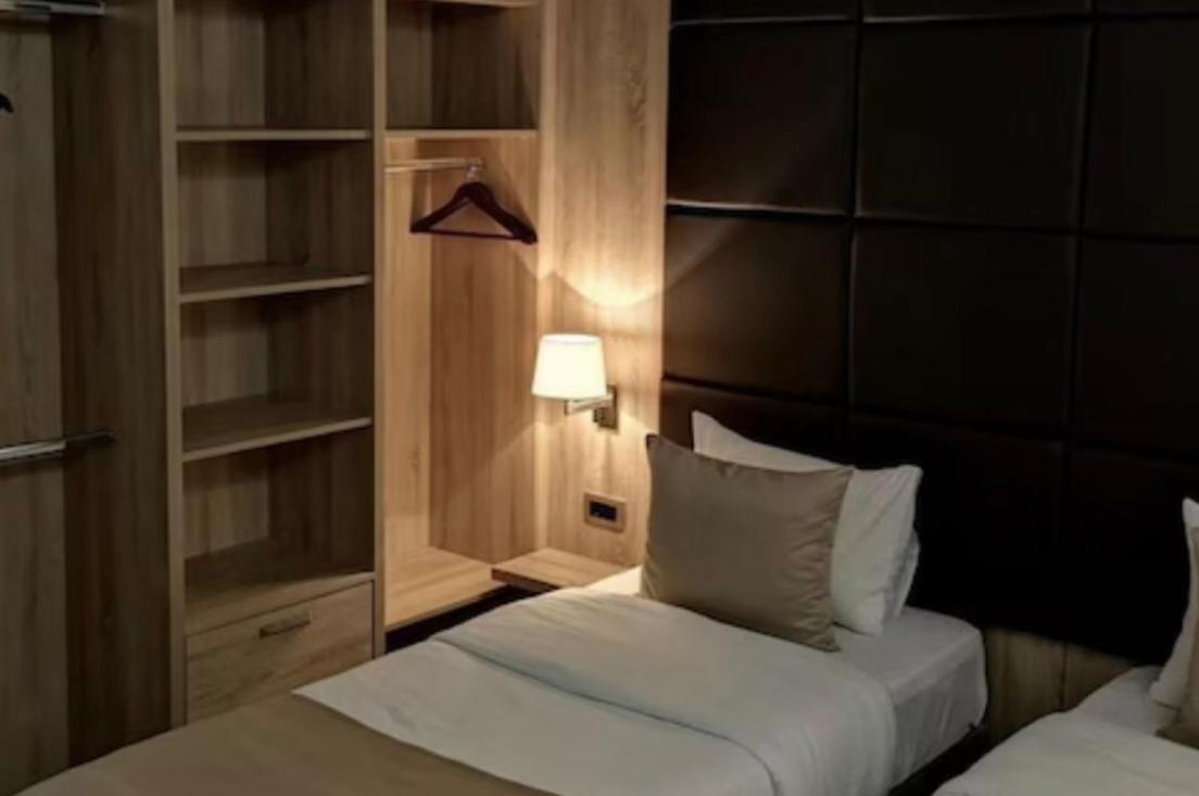 Hotel Garni Ideal Podgorica Kültér fotó