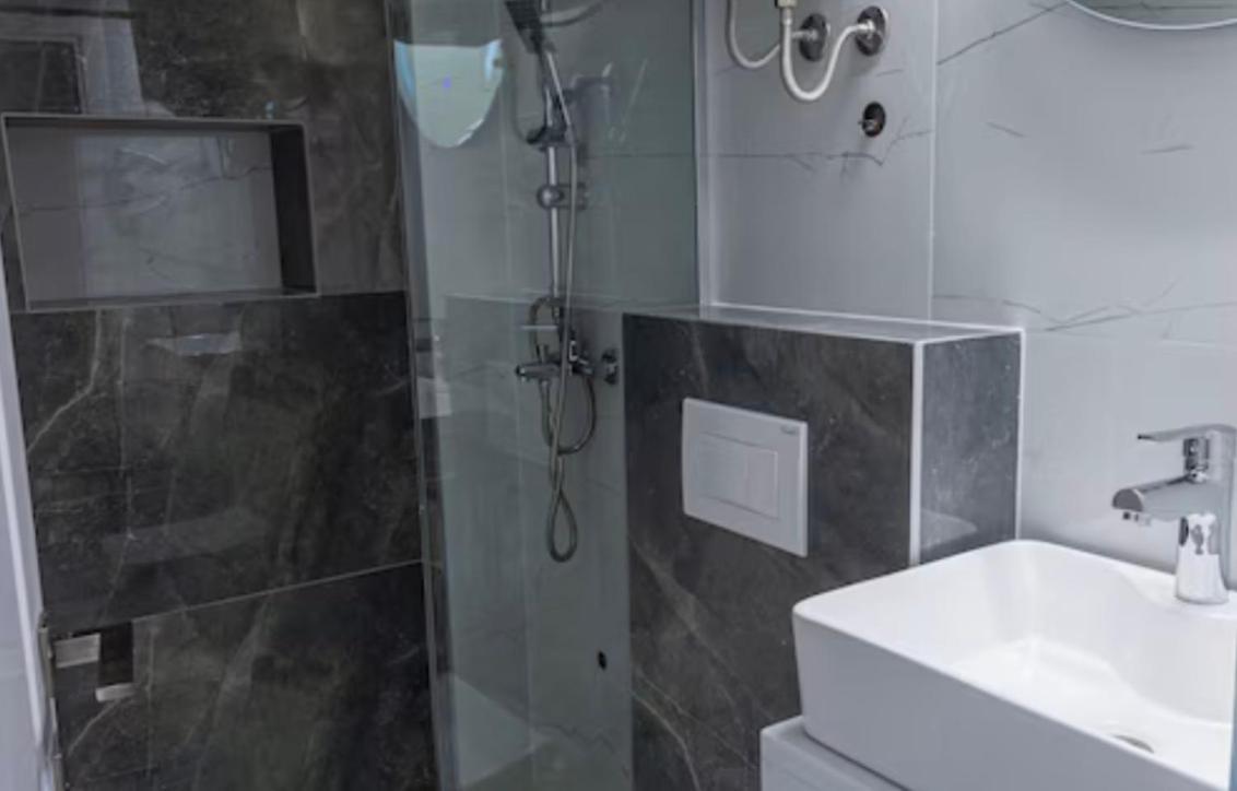 Hotel Garni Ideal Podgorica Kültér fotó