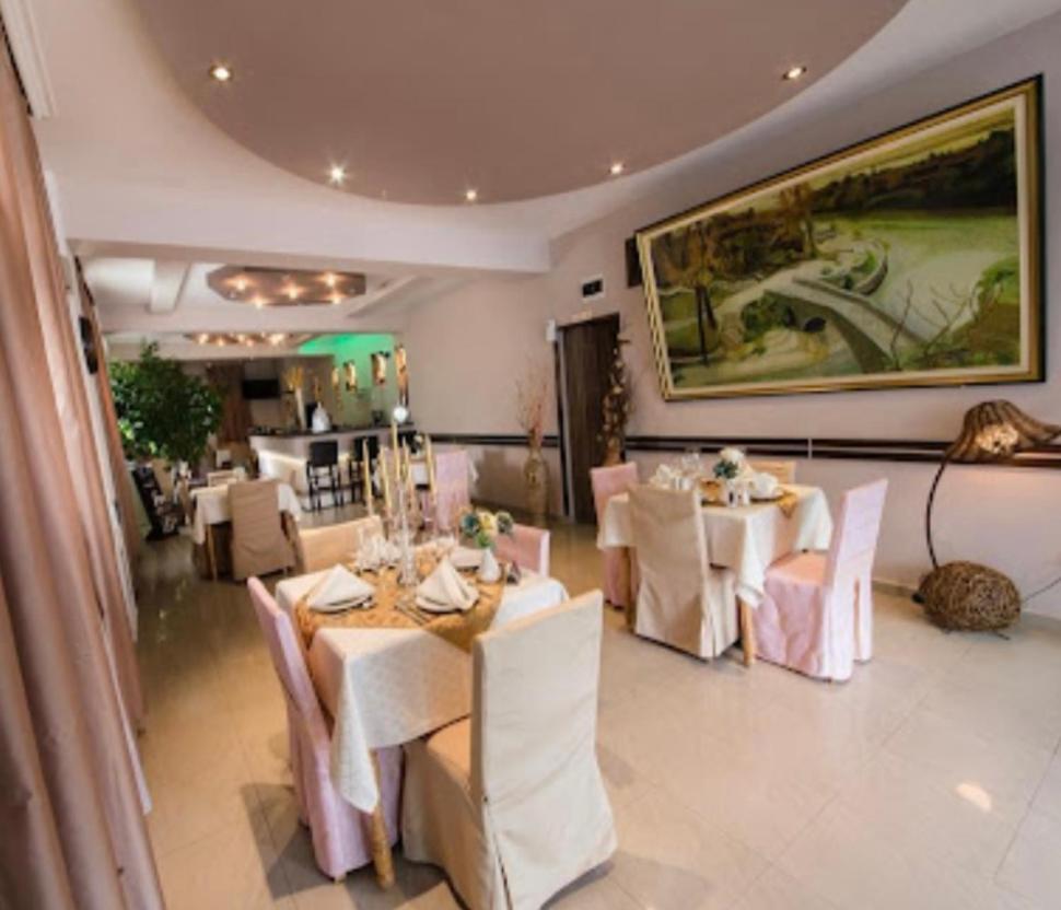 Hotel Garni Ideal Podgorica Kültér fotó